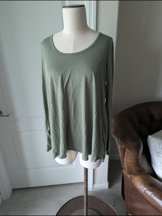 Balance Collection Tops - Balance Collection Olive Green Scoop Neck Long-Sleeve Top